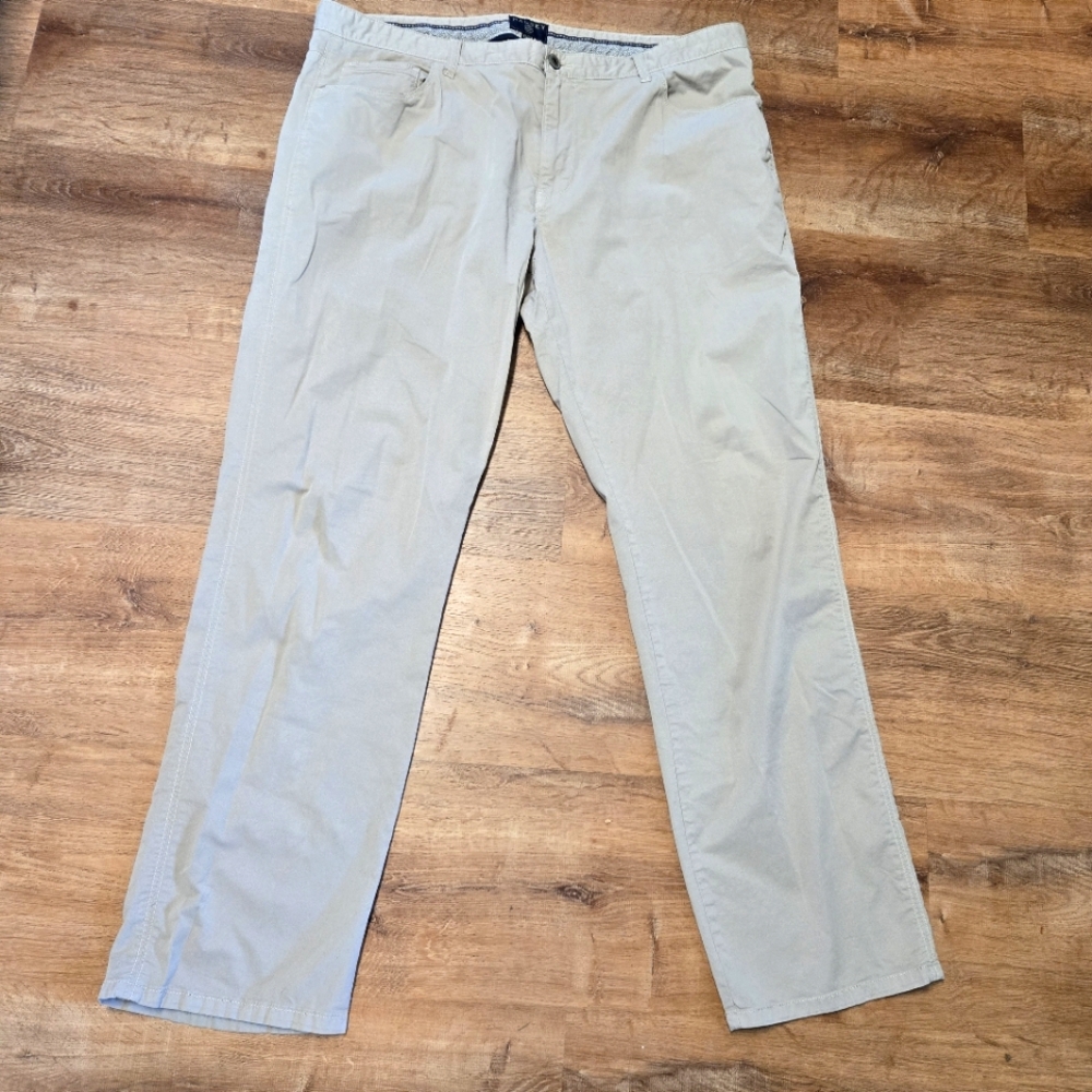 Halsey Classic Men's Light Khaki Pants 42/34
